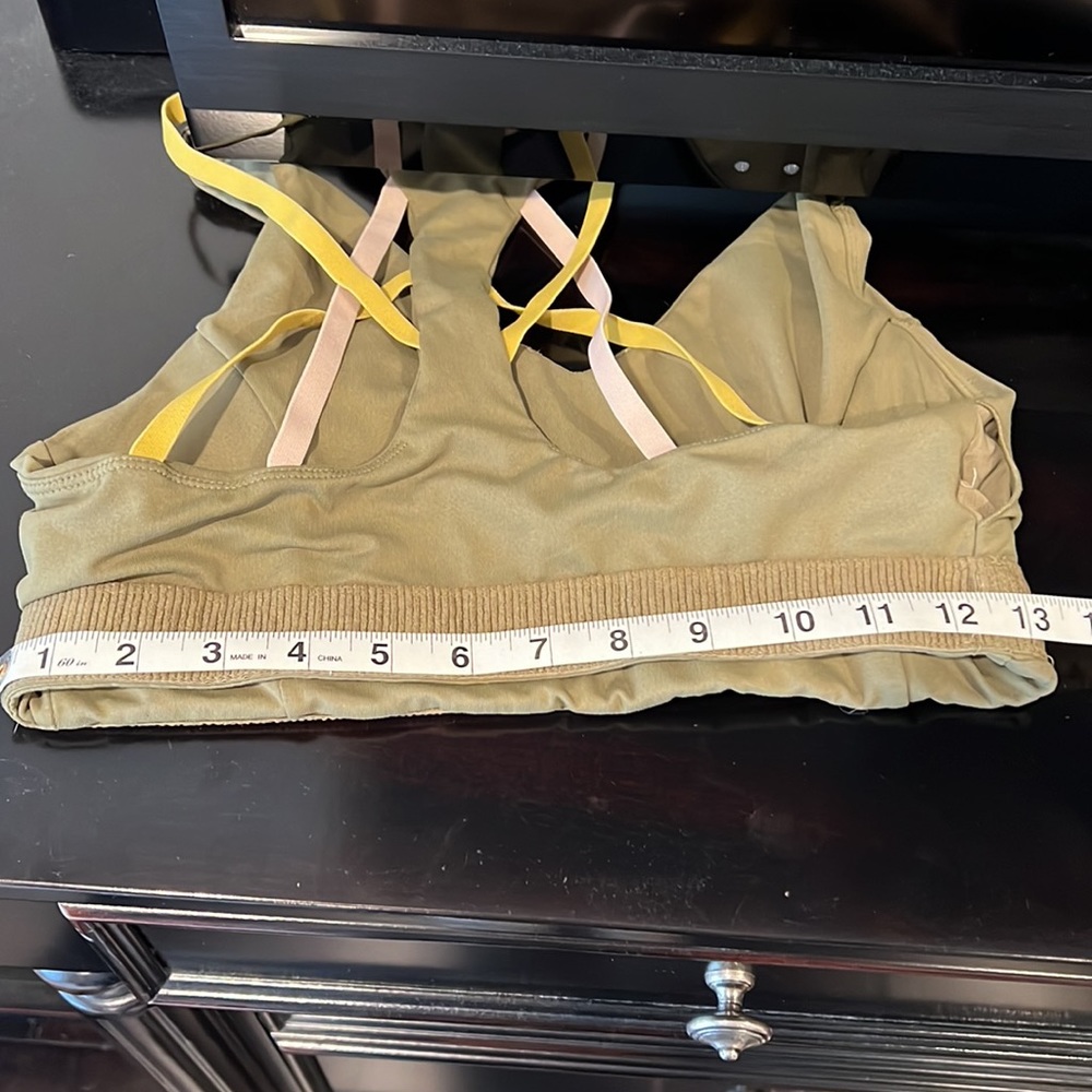 Fabletics small 2 piece set - Picture 7 of 8